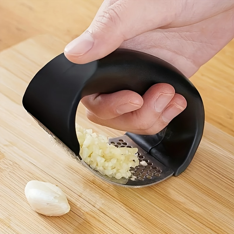 Stainless Steel Garlic Press - Easy-Clean, Portable & Compact Kitchen Tool for Crushing and Chopping Garlic, Perfect for All Seasons, Durable & Stylish Design, Garlic Crusher, Garlic Pres, Garlic Crusher/press, Garlic Chopper, Kitchen Accessory, Kitc - Image 2
